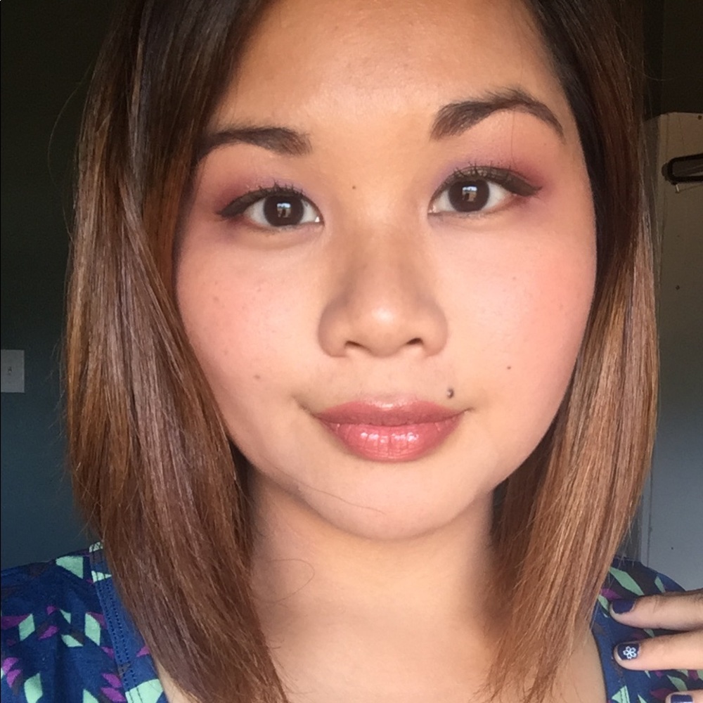 Meet your Posher, Naomi